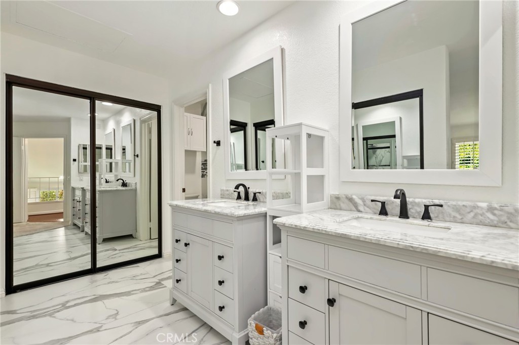 24417 Hillsdale Avenue 5