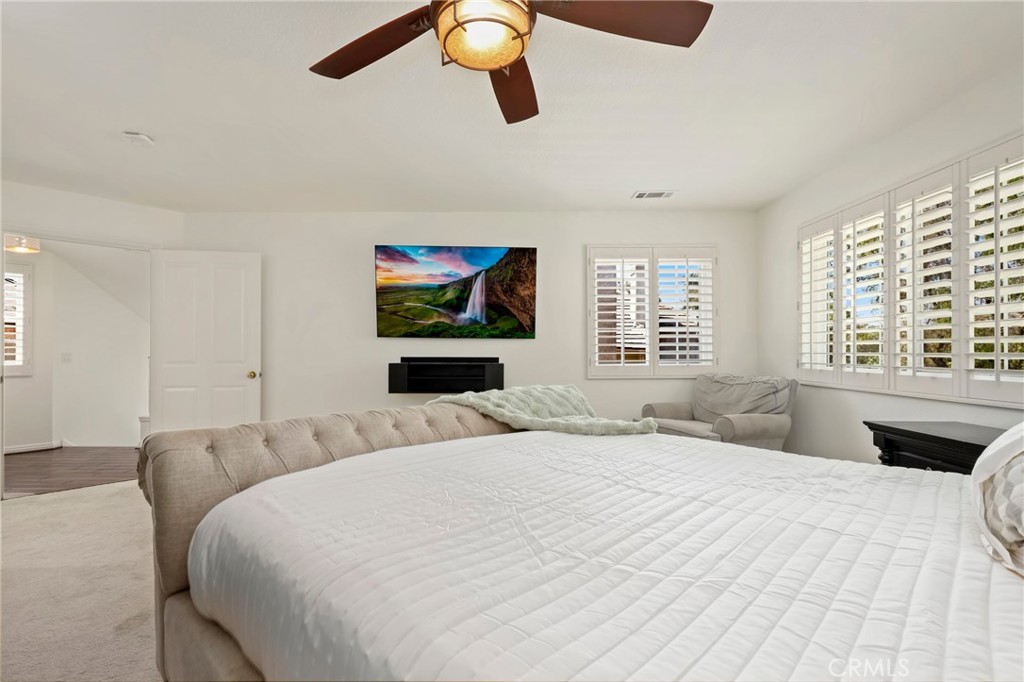 24417 Hillsdale Avenue 5