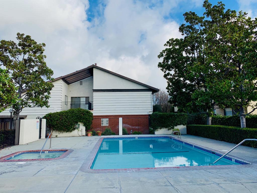 436 Fairview Avenue 32