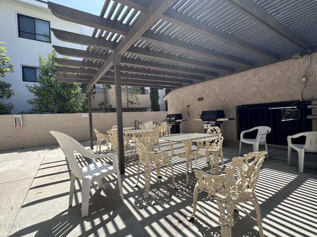 2386 E Del Mar Boulevard 102