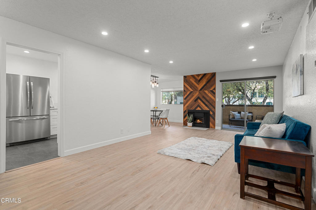 2386 E Del Mar Boulevard 102