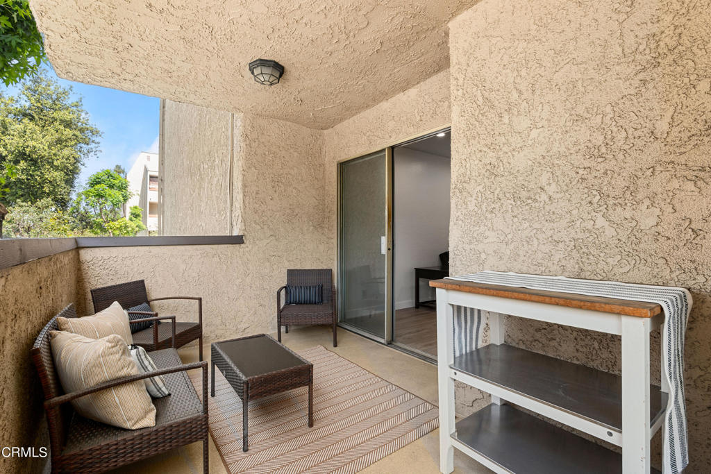 2386 E Del Mar Boulevard 102