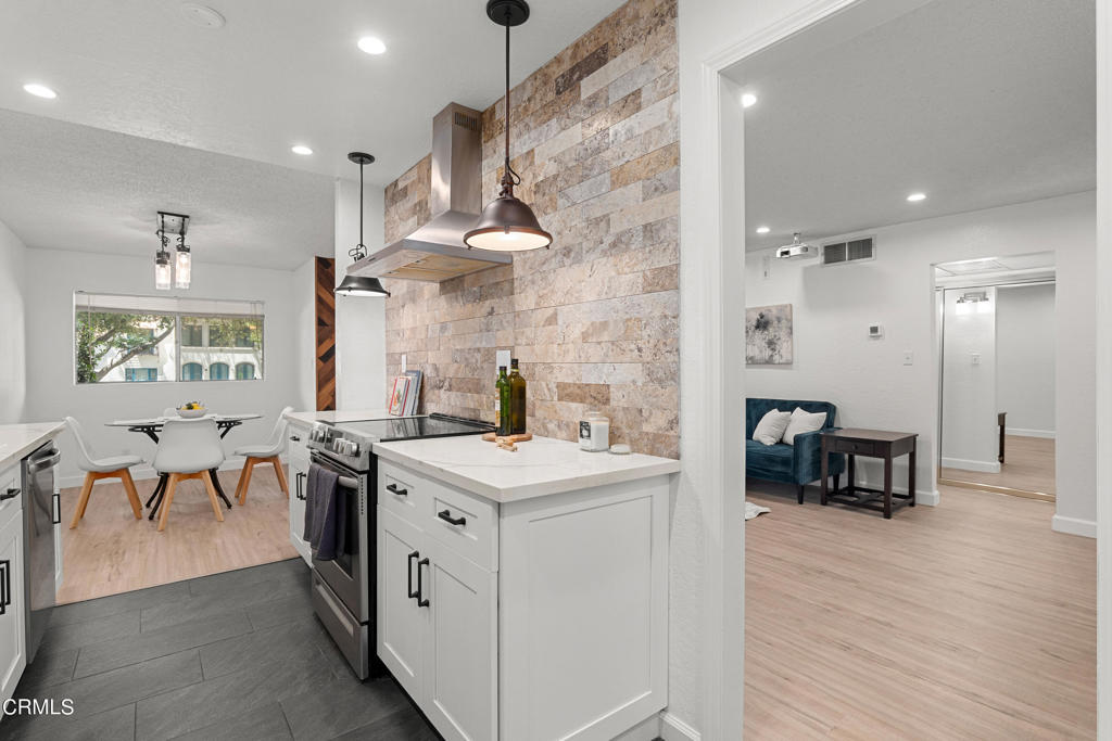 2386 E Del Mar Boulevard 102