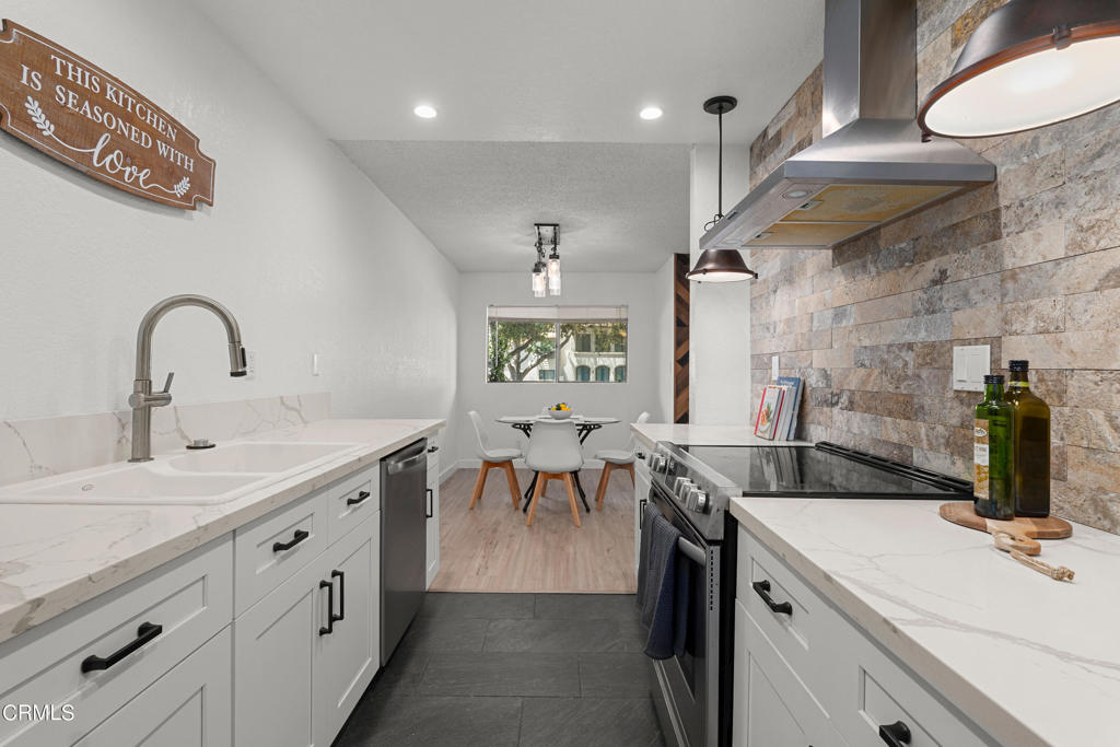 2386 E Del Mar Boulevard 102