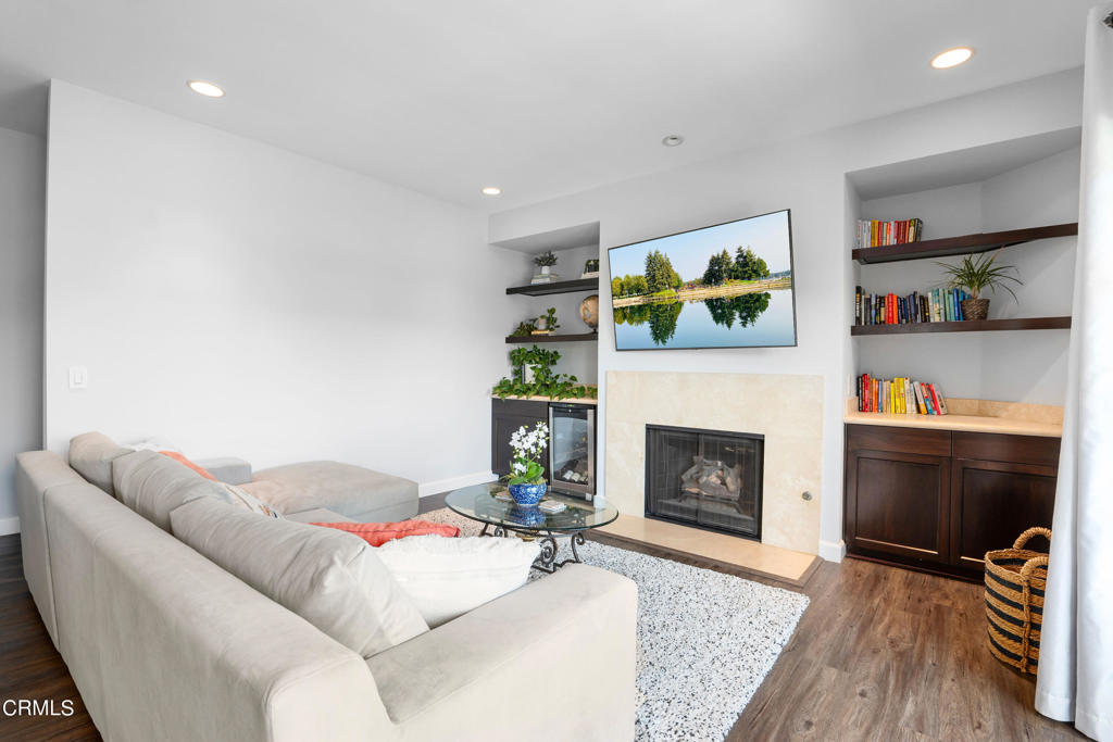 227 S Madison Avenue 206