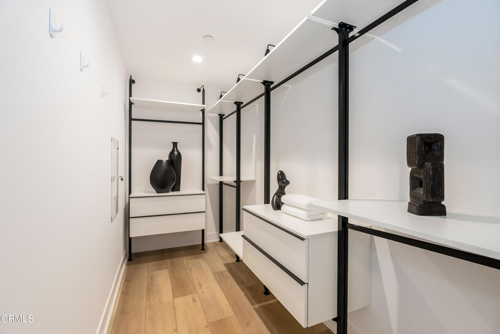 178 S Euclid Avenue 103