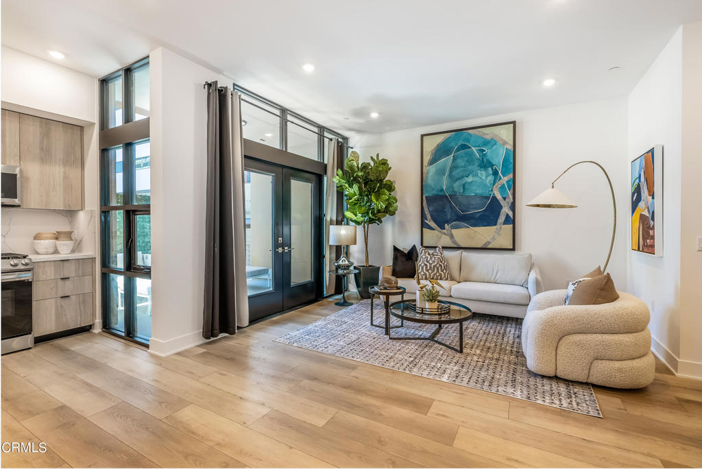 178 S Euclid Avenue 103