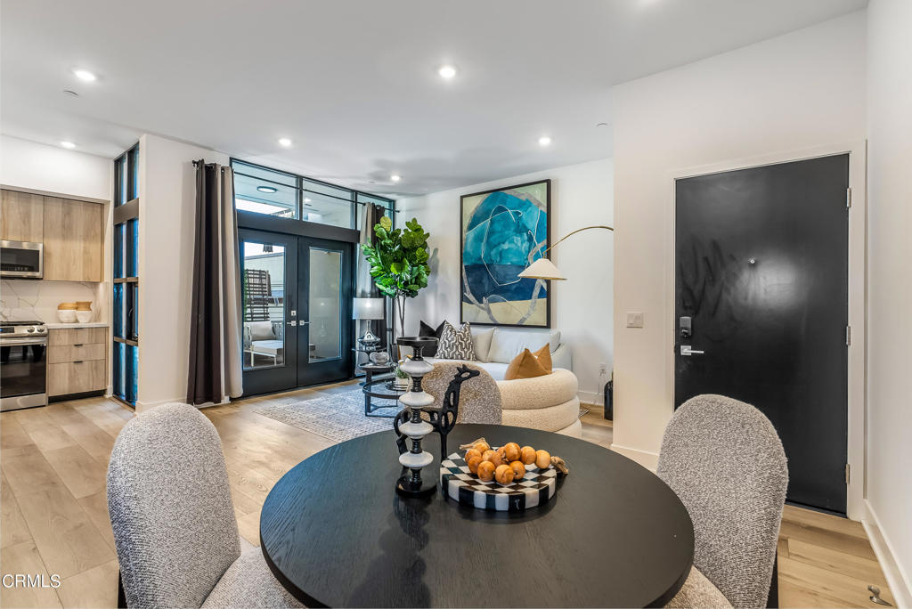 178 S Euclid Avenue 103