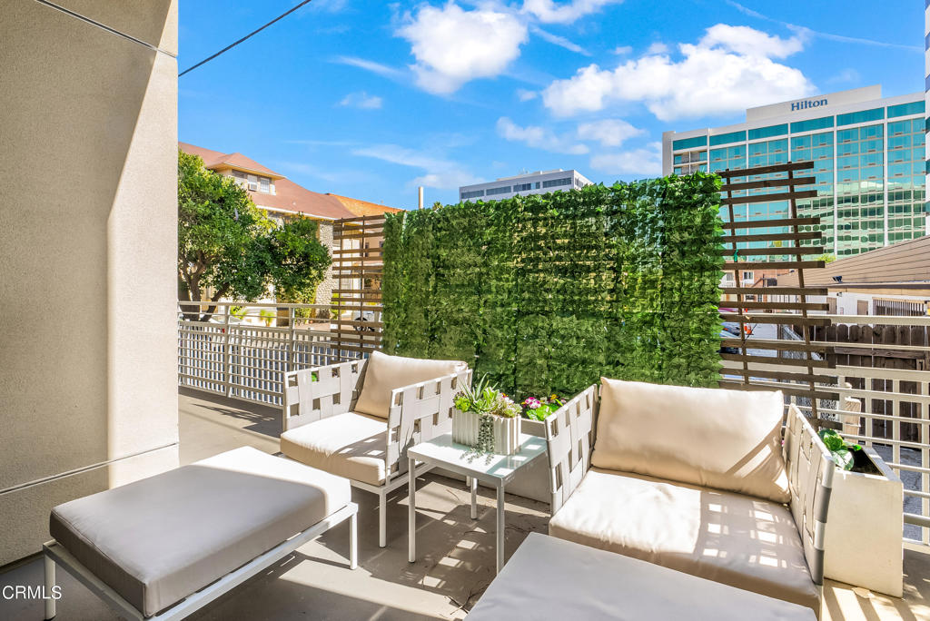 178 S Euclid Avenue 103