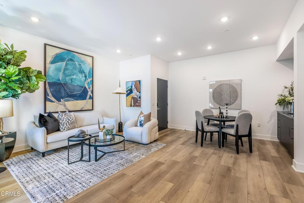 178 S Euclid Avenue 103