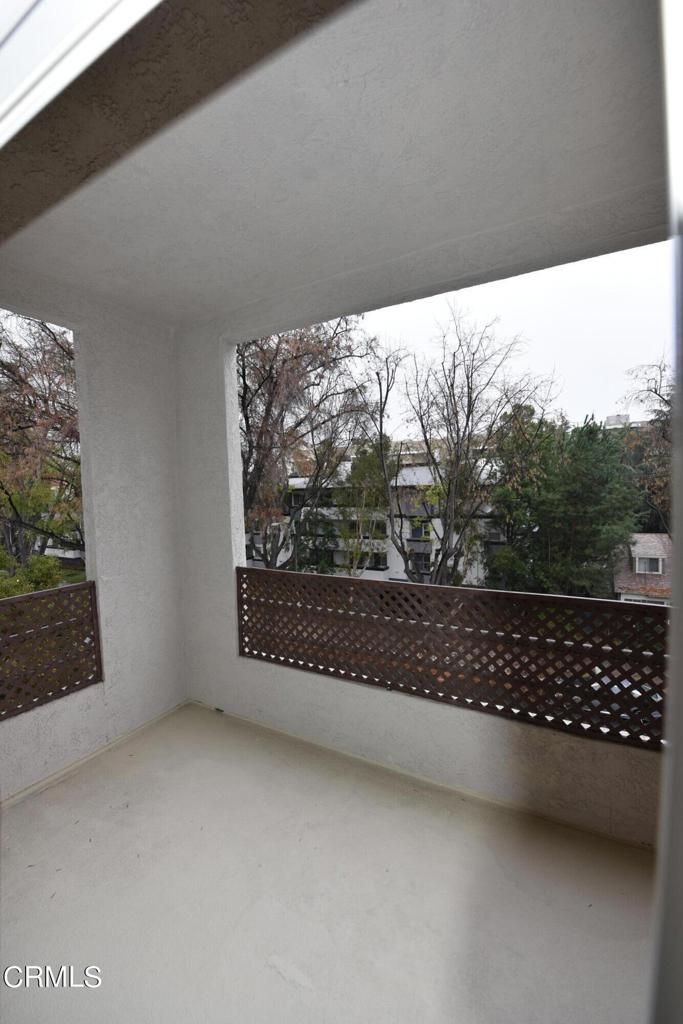 300 N El Molino Avenue 323