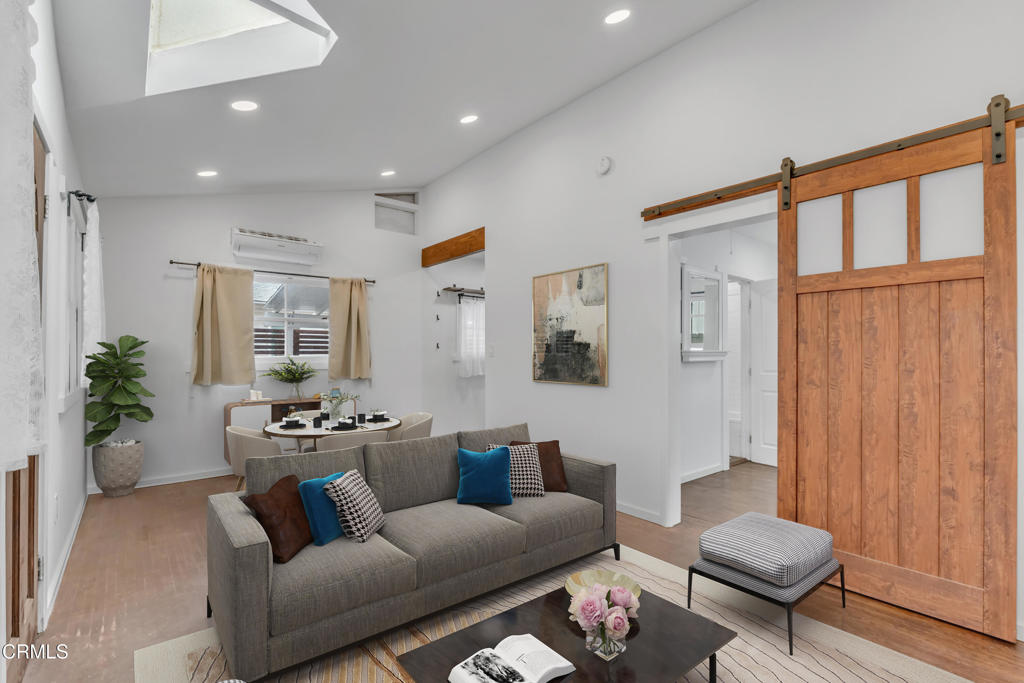 100 Palmetto Drive 1