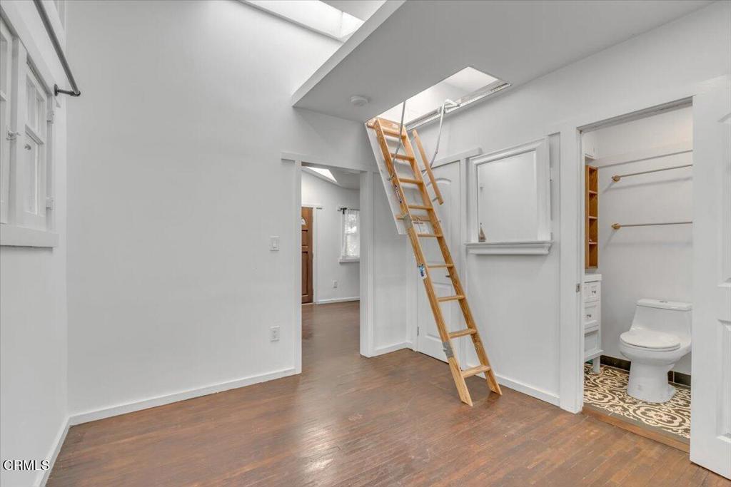 100 Palmetto Drive 1