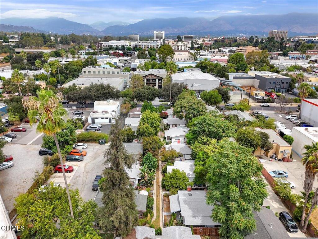 100 Palmetto Drive 1