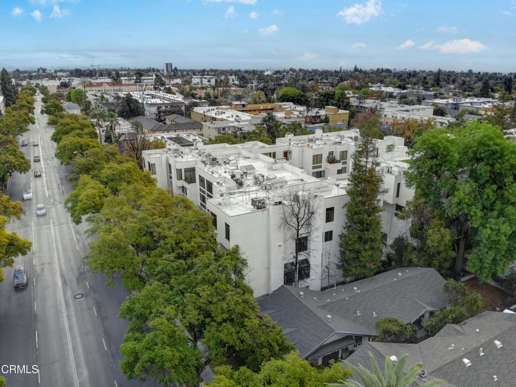 500 E Del Mar Boulevard 12