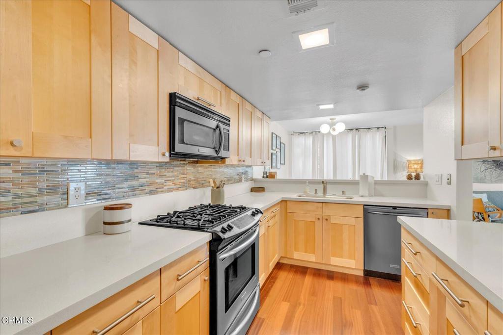 500 E Del Mar Boulevard 12