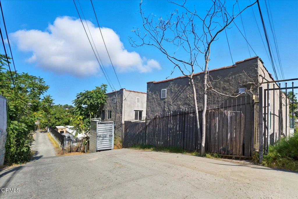 1488 W Sunset Boulevard 1/4