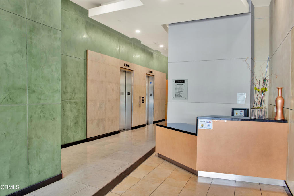 175 S Lake Avenue 406