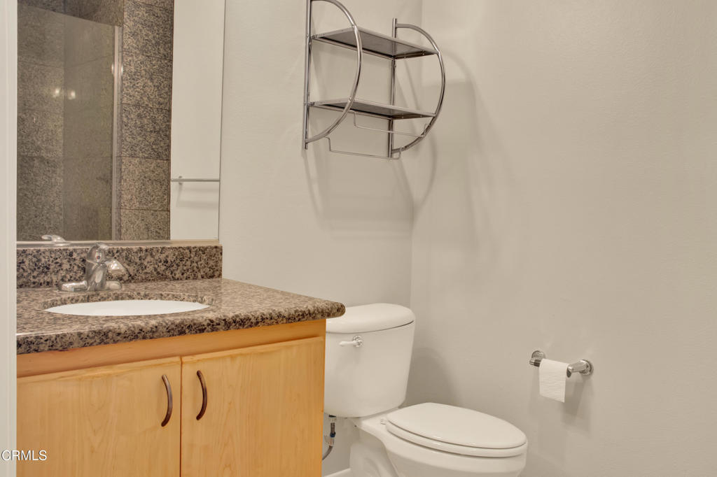 175 S Lake Avenue 406