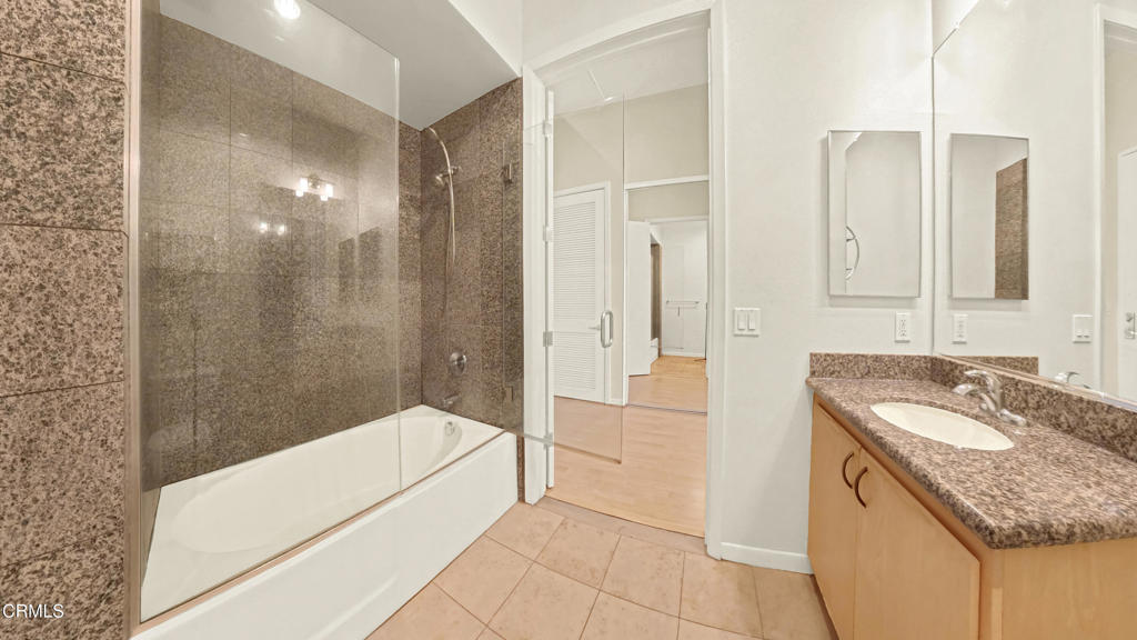 175 S Lake Avenue 406