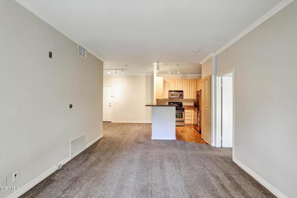 300 N El Molino Avenue 323