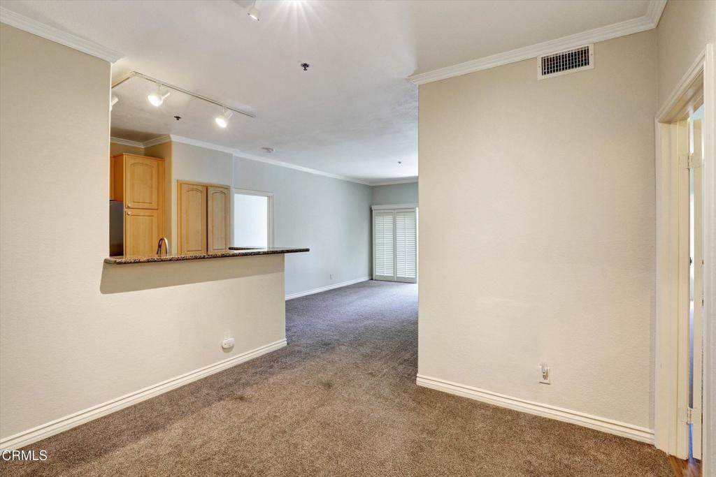 300 N El Molino Avenue 323