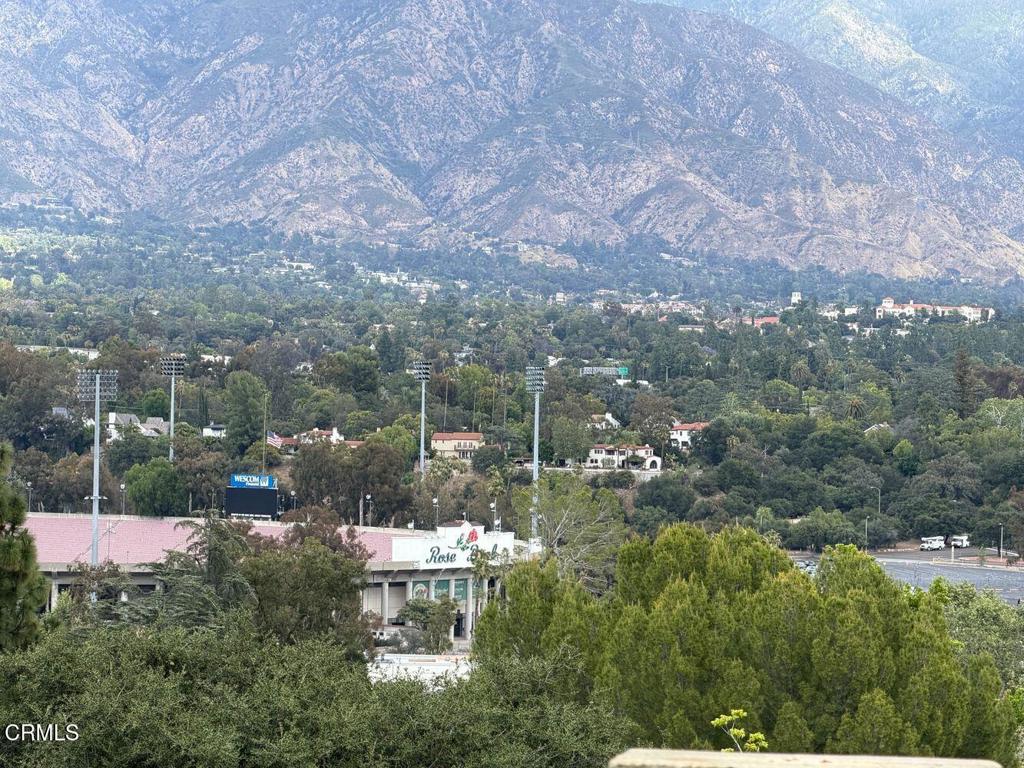 1095 Linda Glen Drive