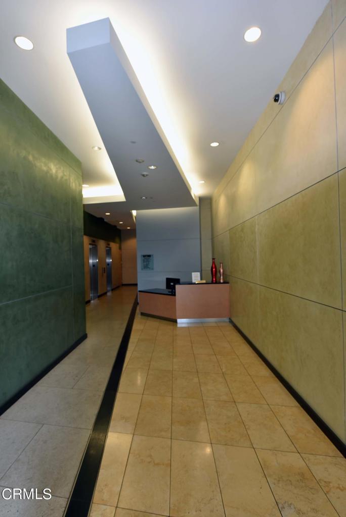 175 S Lake Avenue 409