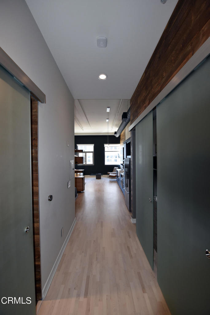 175 S Lake Avenue 409
