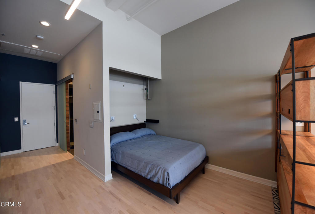 175 S Lake Avenue 409