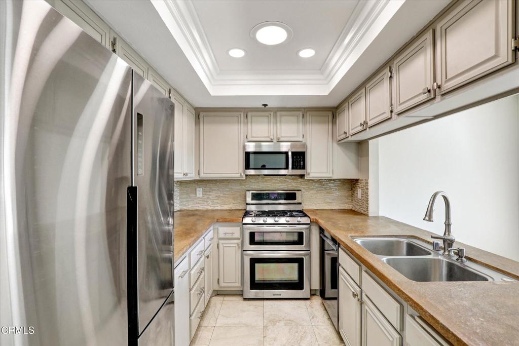 1310 E Orange Grove Boulevard 320