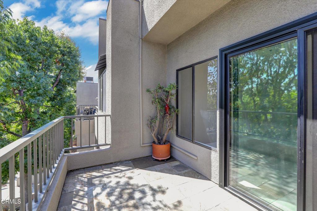 1310 E Orange Grove Boulevard 320