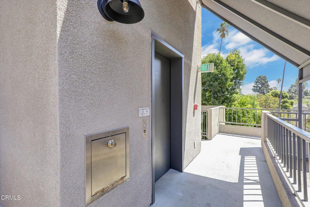 1310 E Orange Grove Boulevard 320