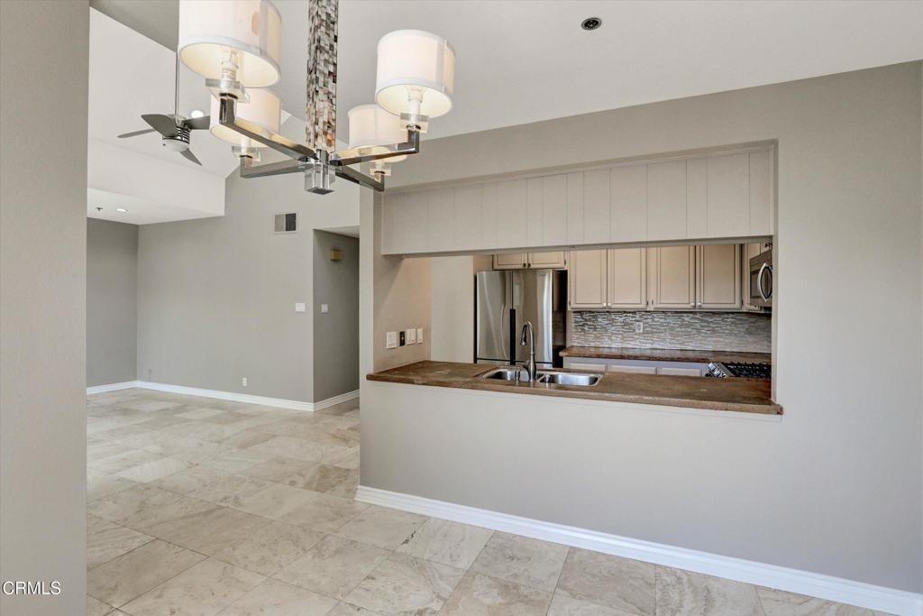 1310 E Orange Grove Boulevard 320