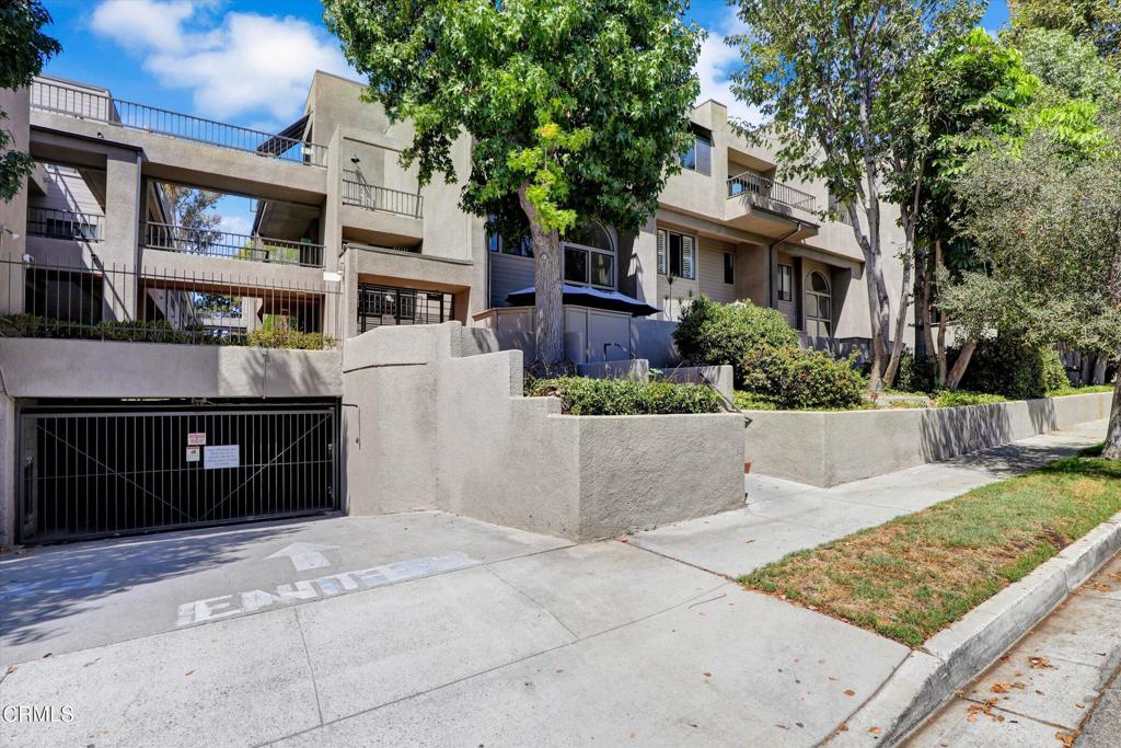 1310 E Orange Grove Boulevard 320
