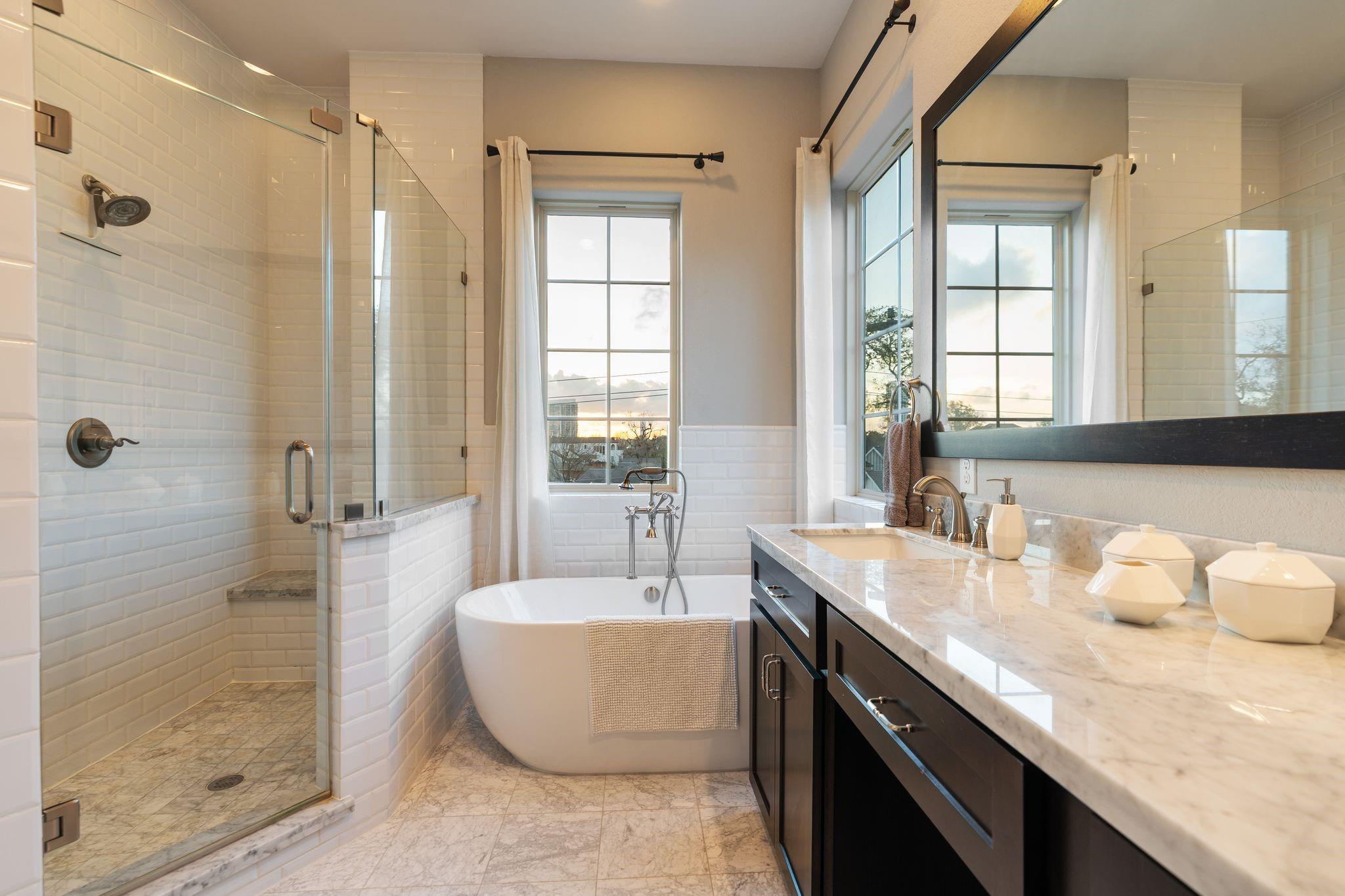 3911 Mcduffie Street