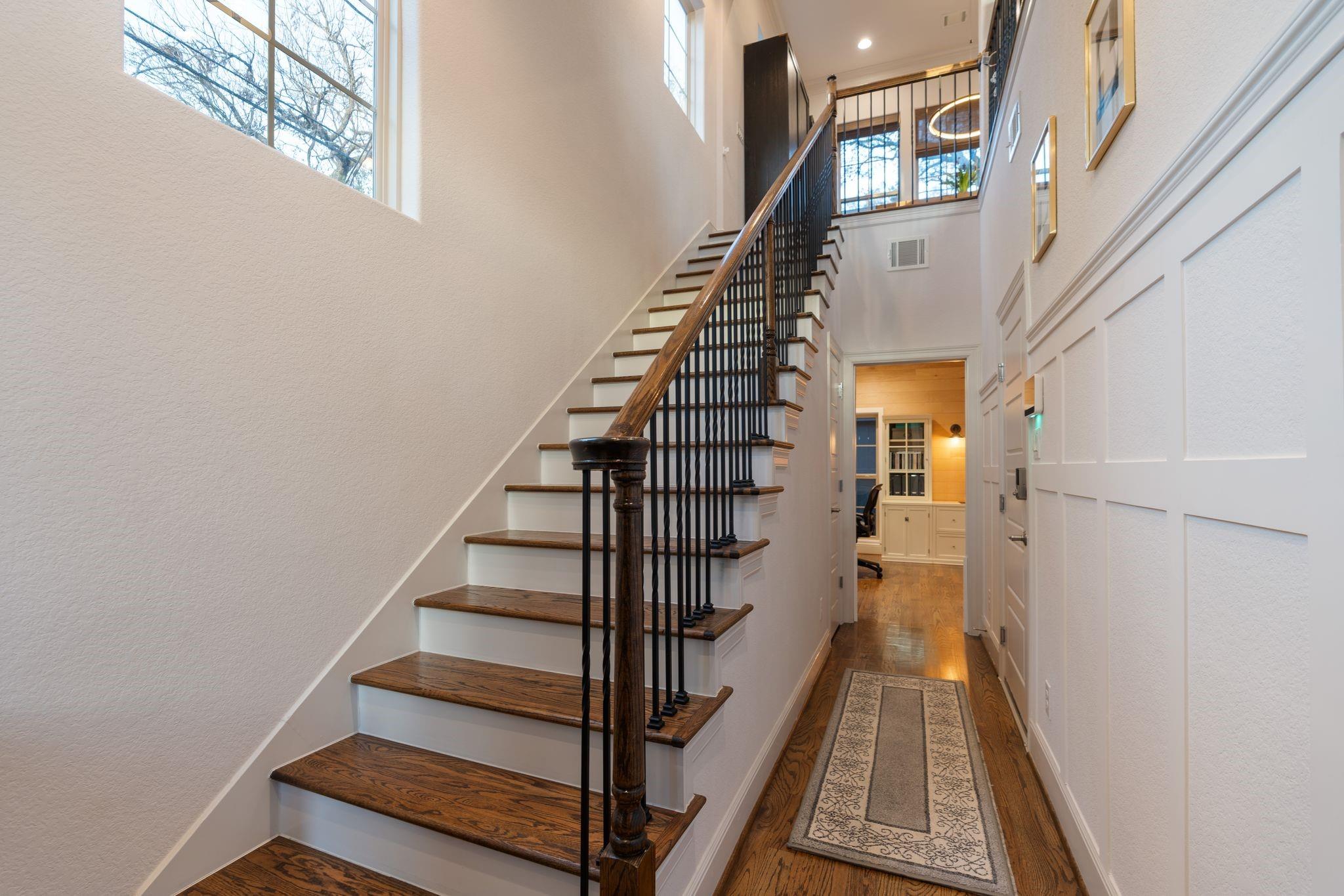 3911 Mcduffie Street