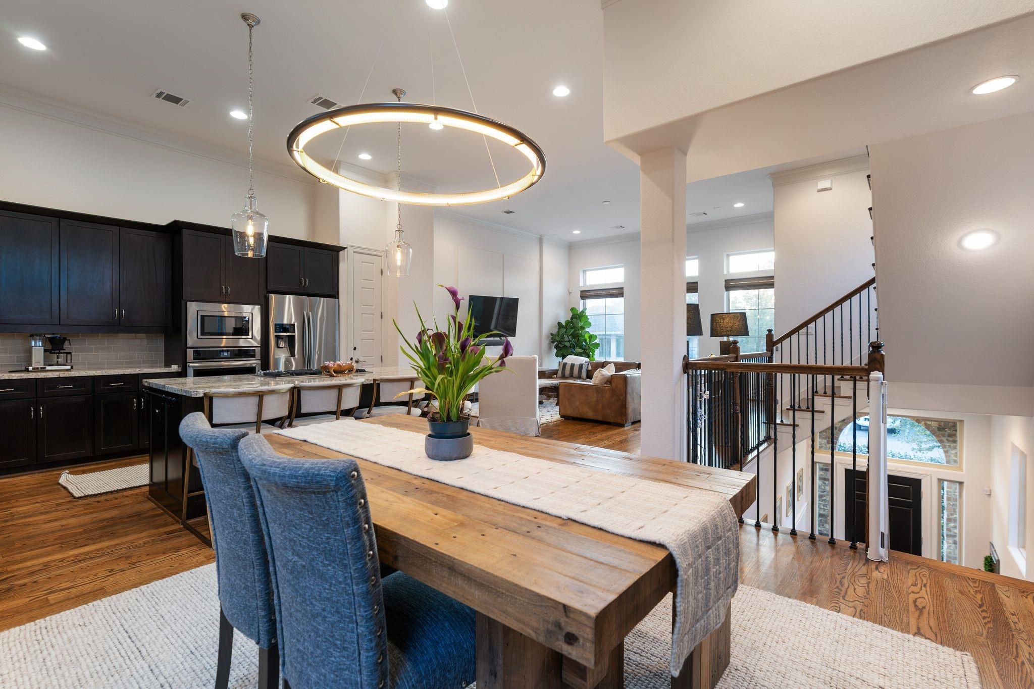 3911 Mcduffie Street