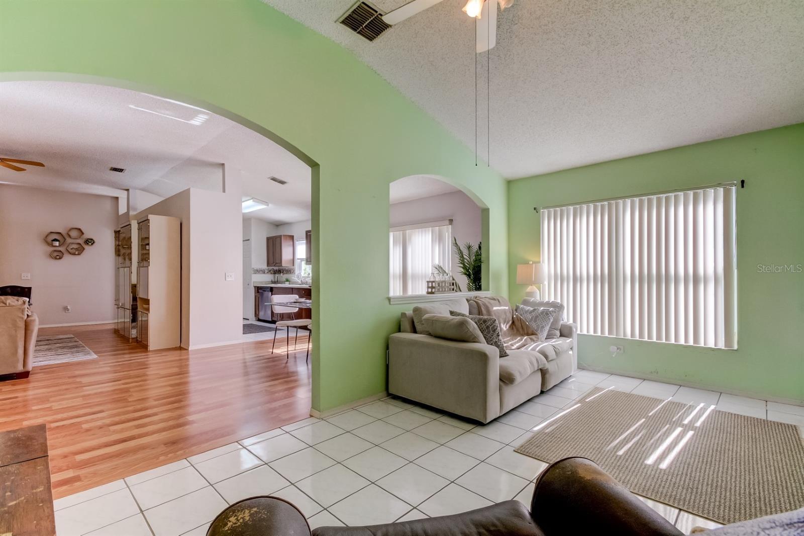 6808 YARDLEY OAKS CT