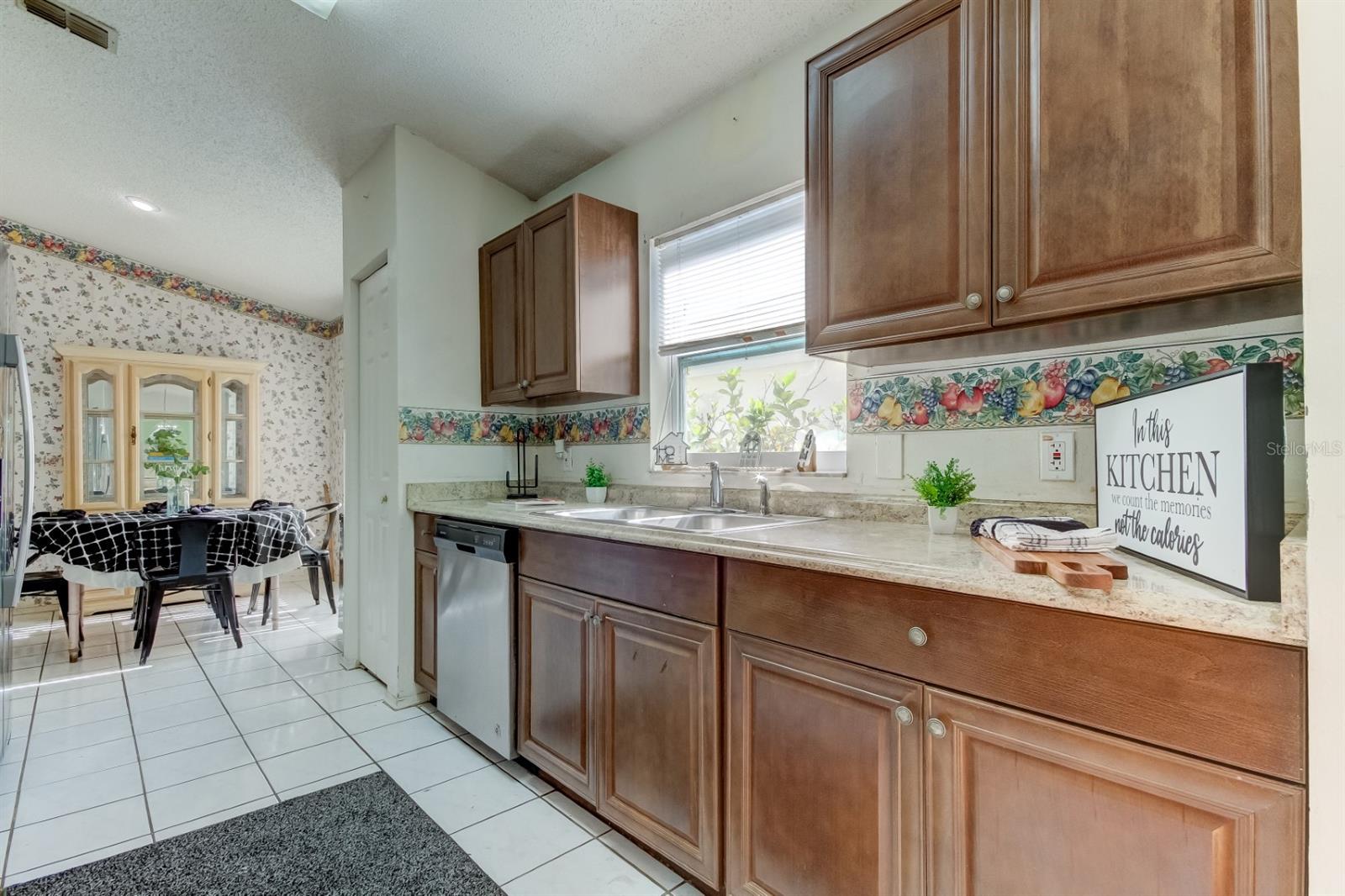 6808 YARDLEY OAKS CT