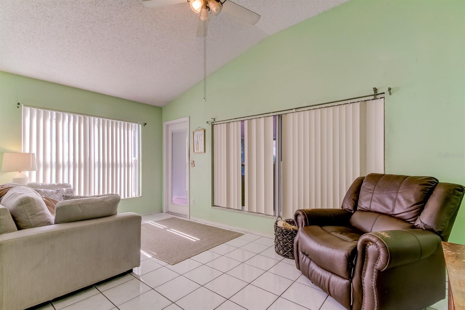 6808 YARDLEY OAKS CT