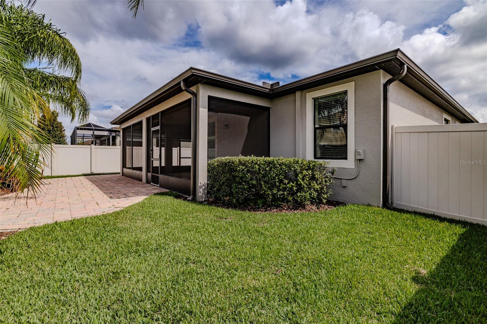 1763 NATURE VIEW DR