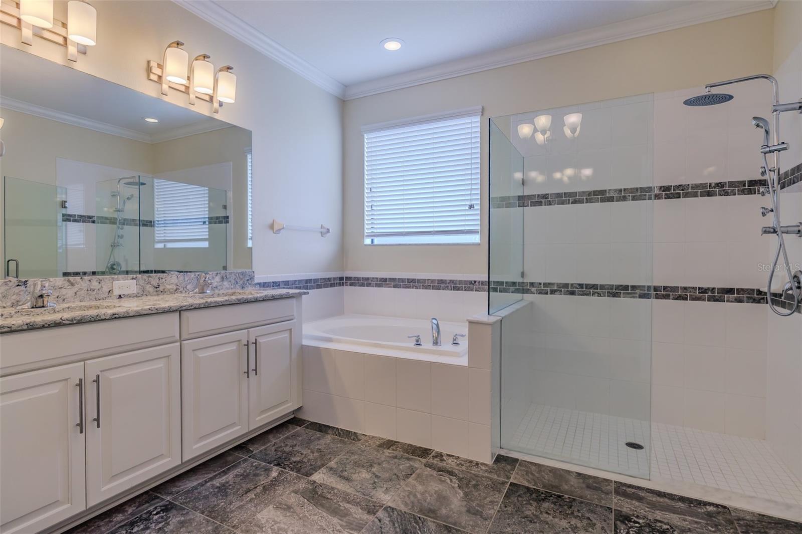 1763 NATURE VIEW DR