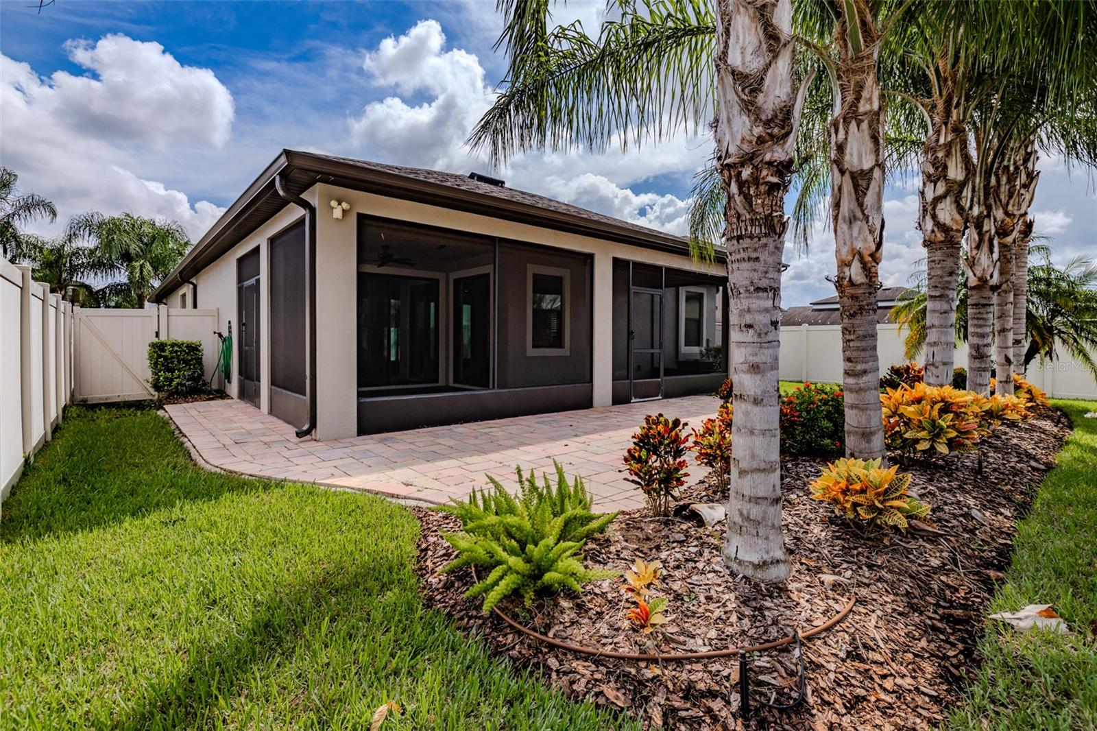 1763 NATURE VIEW DR