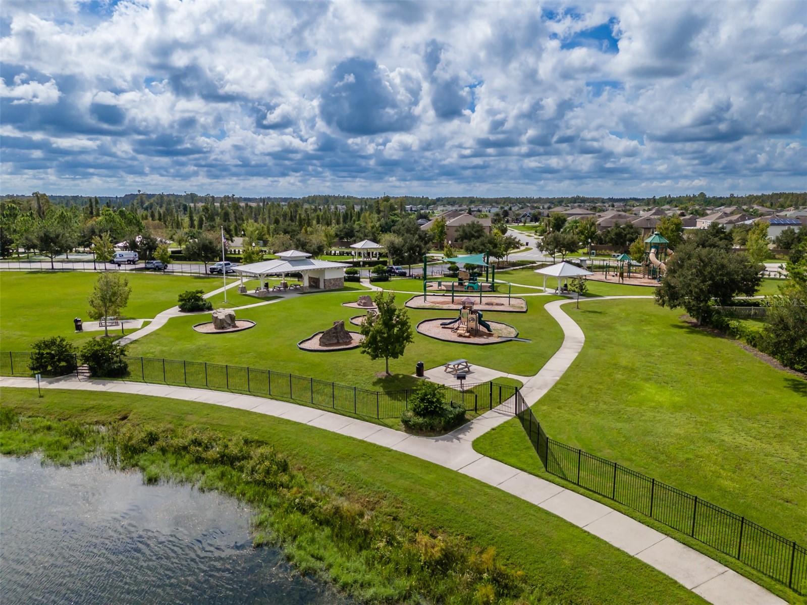 1763 NATURE VIEW DR