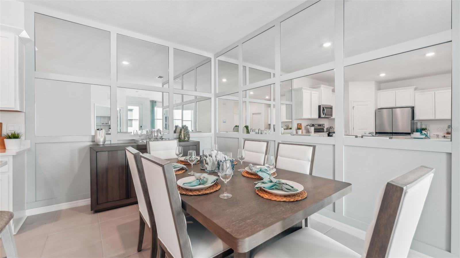 2395 WARREN ACRES DR