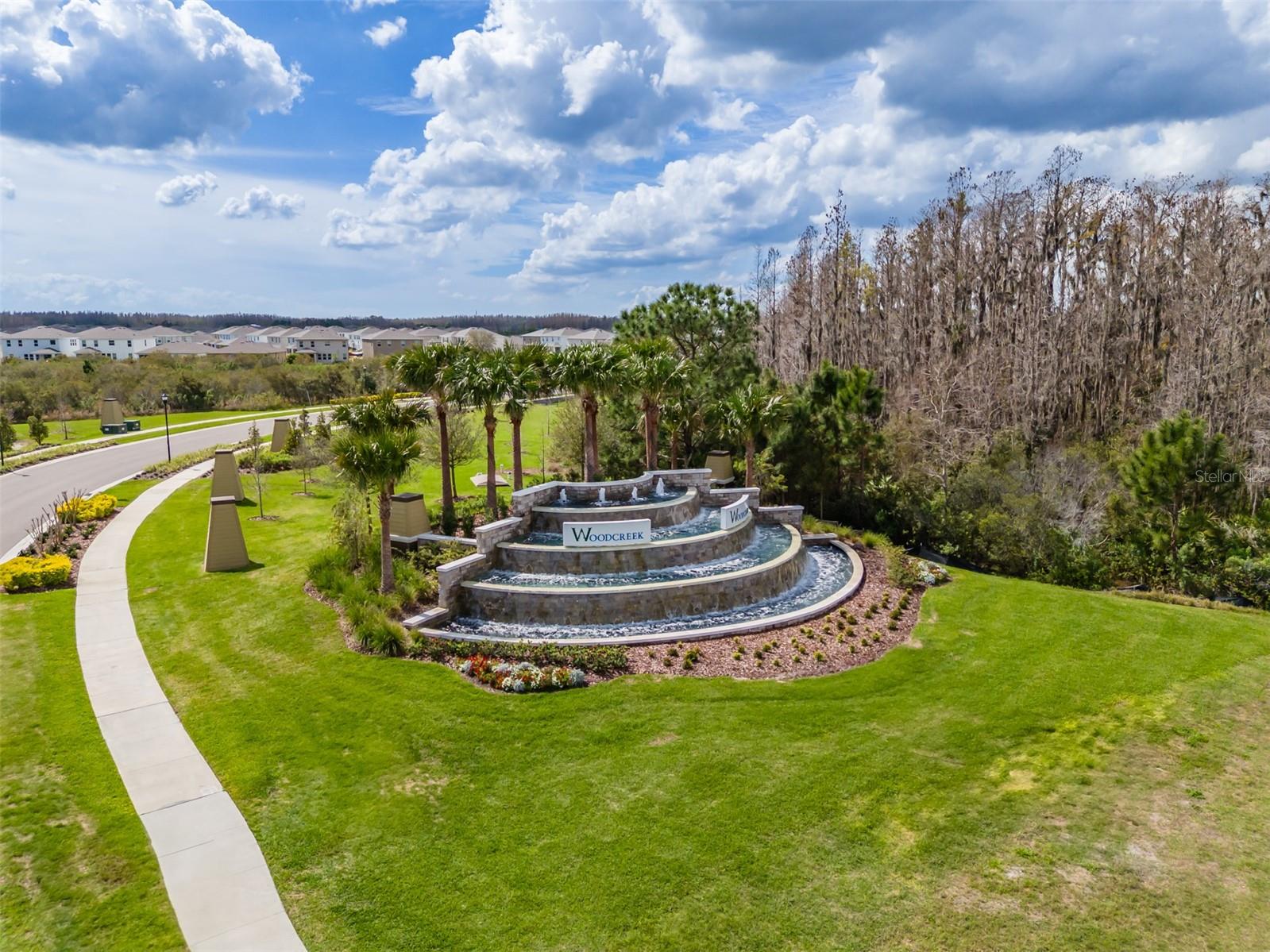 2395 WARREN ACRES BLVD