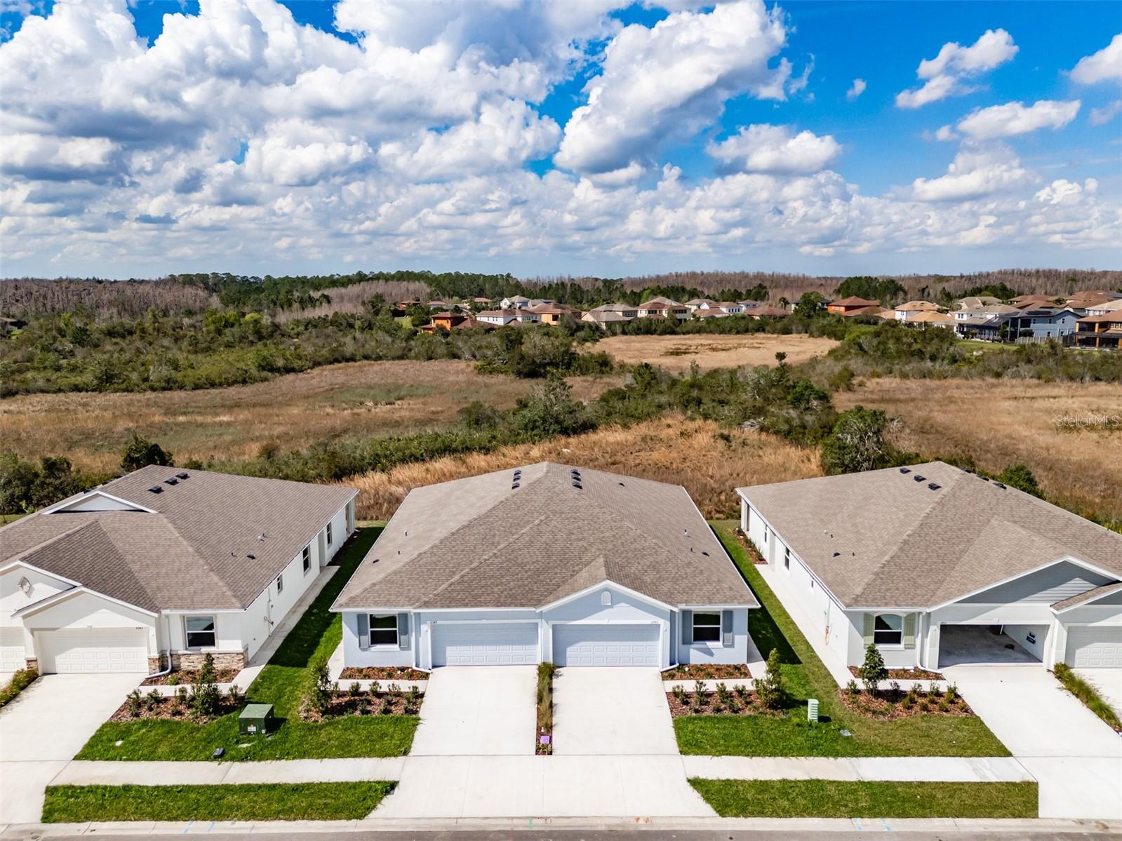 2395 WARREN ACRES BLVD