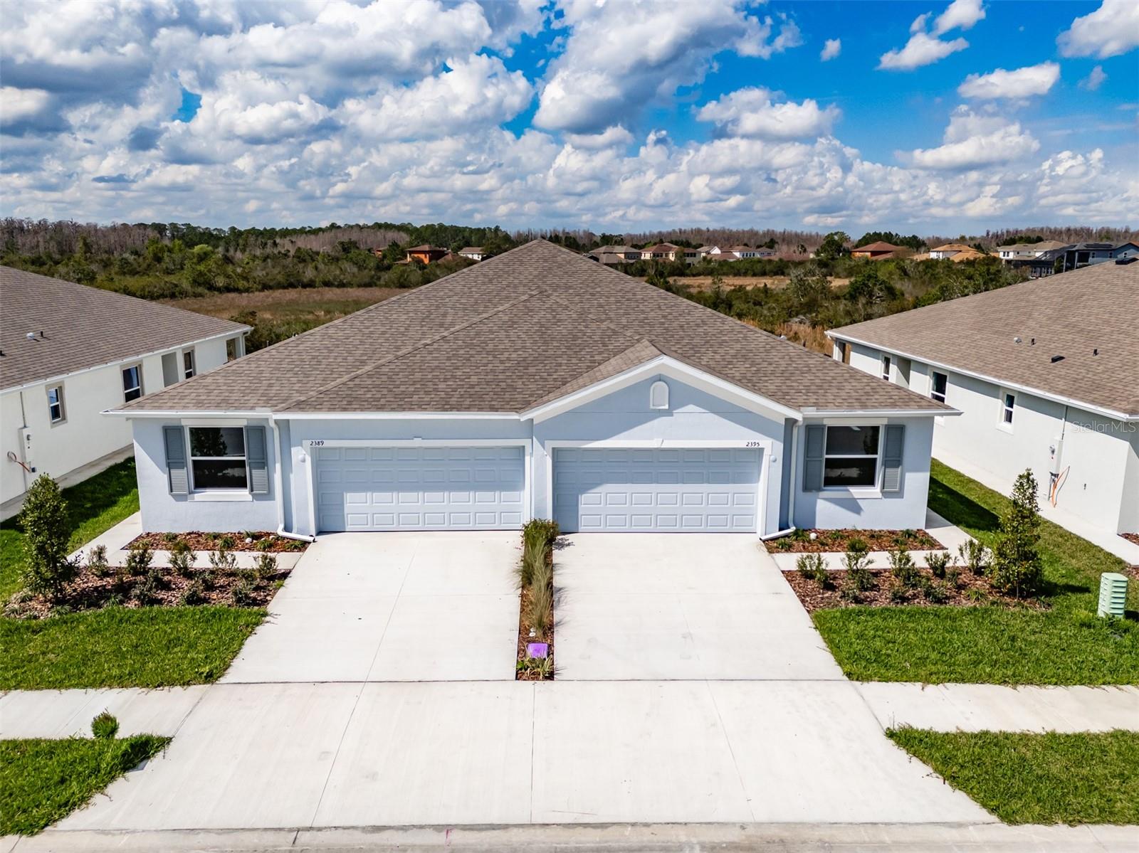 2395 WARREN ACRES BLVD