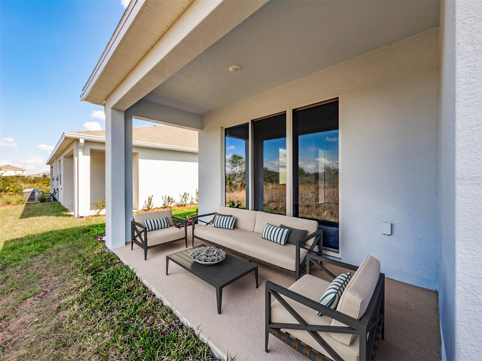 2395 WARREN ACRES BLVD